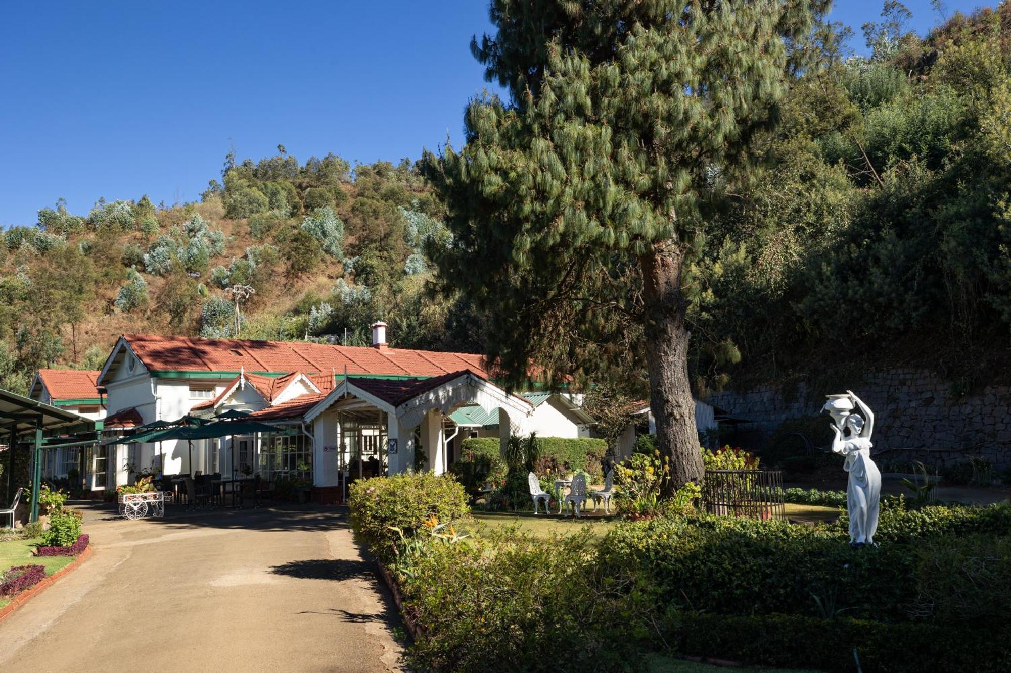 King'S Cliff Hotel Ooty Buitenkant foto